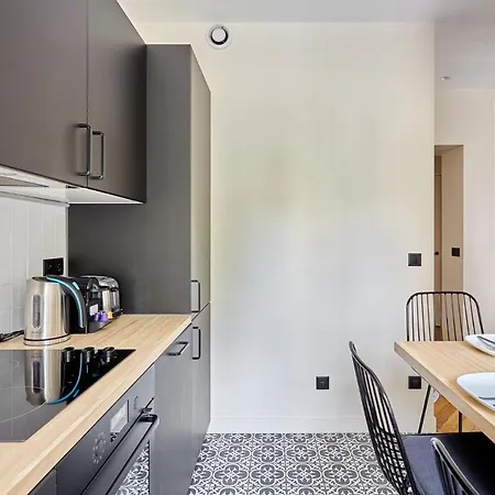 Invalide By Prestige Apartamento *